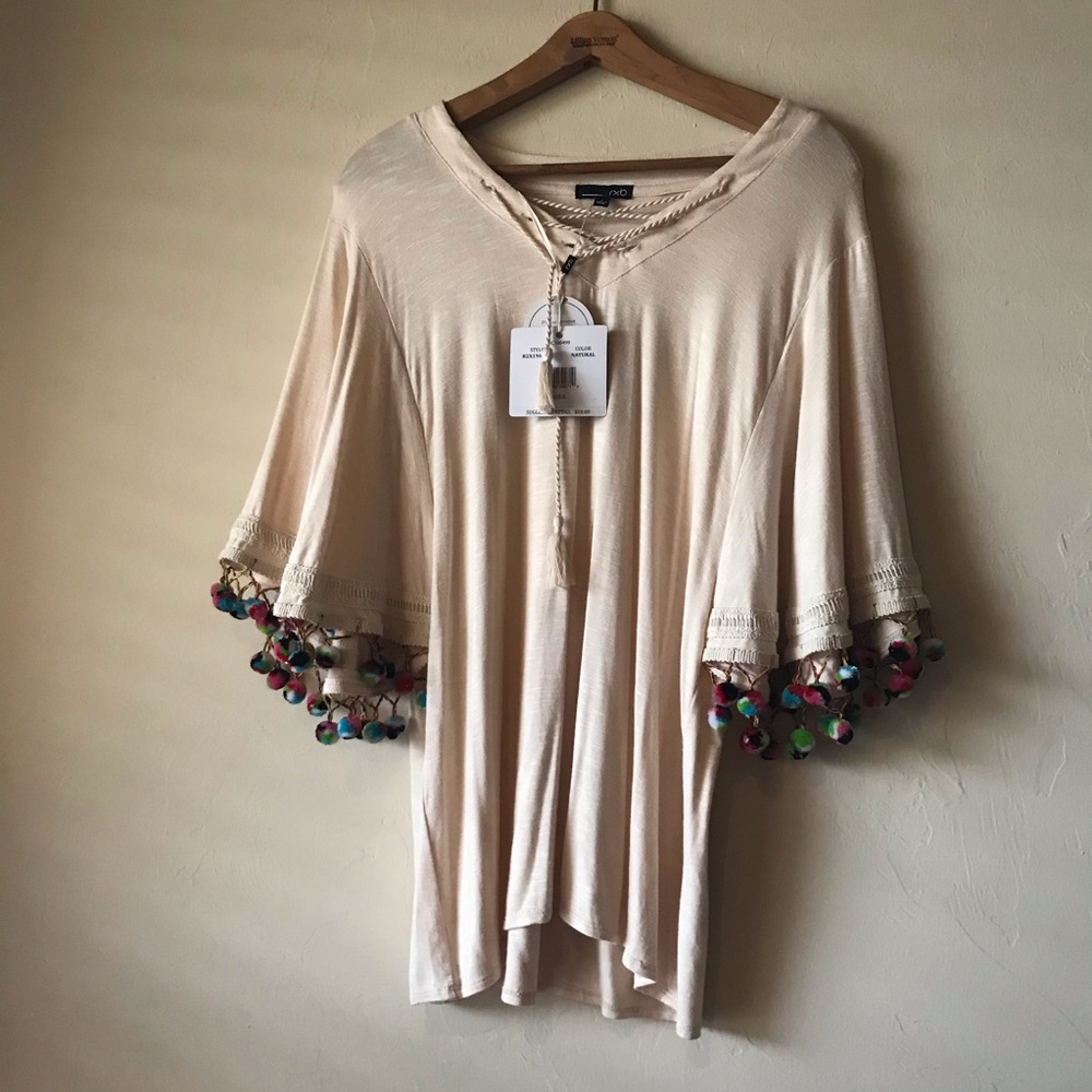 🎂NEW with tags. RXB Boho top size small
